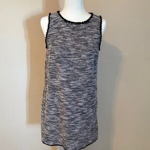 Loft Sleeveless Knit Shift Top - Black- Multi Color Like New SZ M. Side pockets.